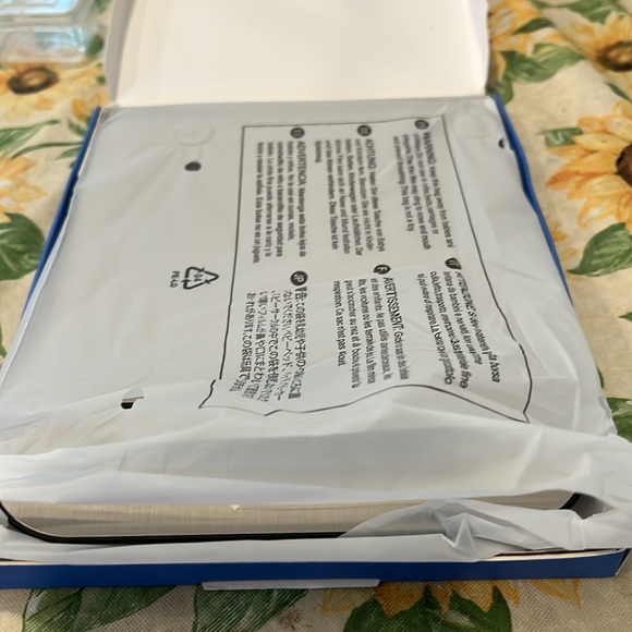 Digital Kitchen Scale-NIB - Picture 2 of 6